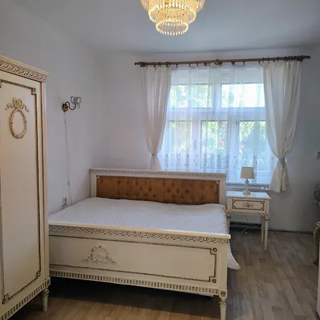 Sarka Lejlighed *
